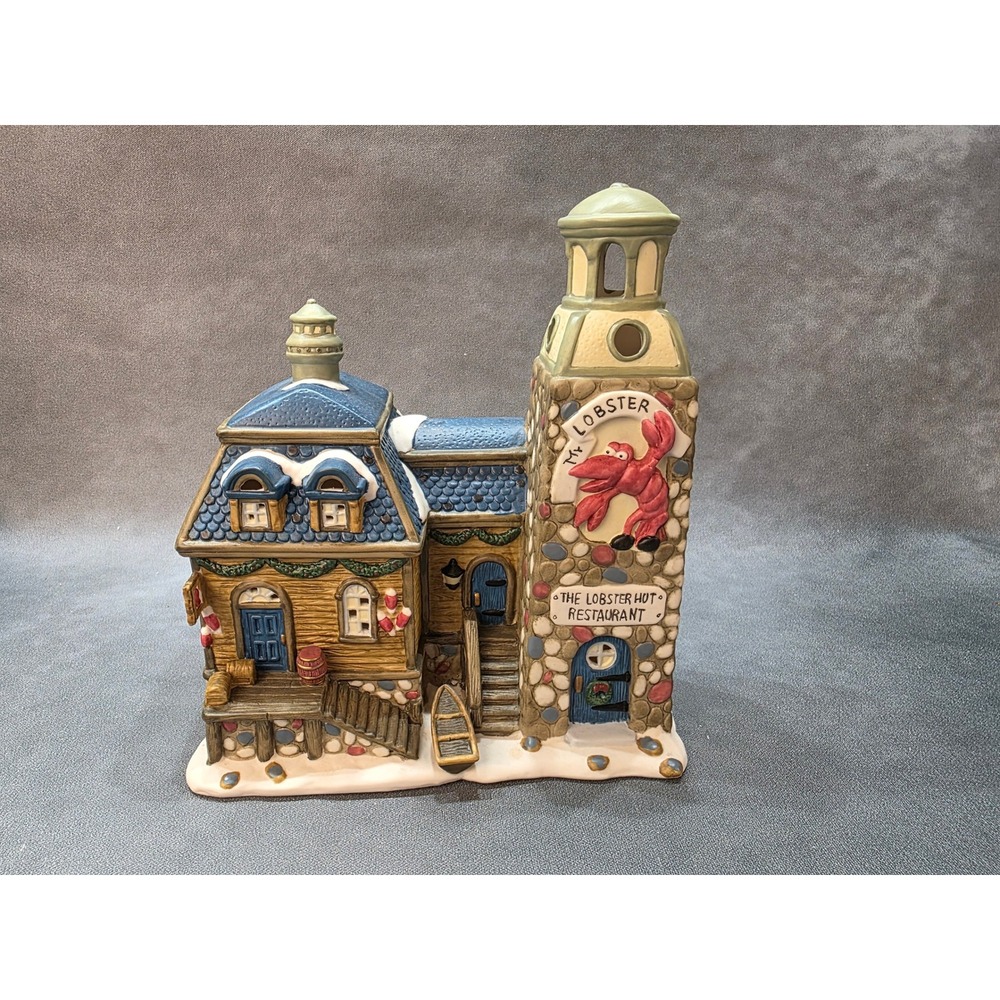 Santa's Workbench The Lobster Hut Restaurant 1999 Victorian Series Lighted House